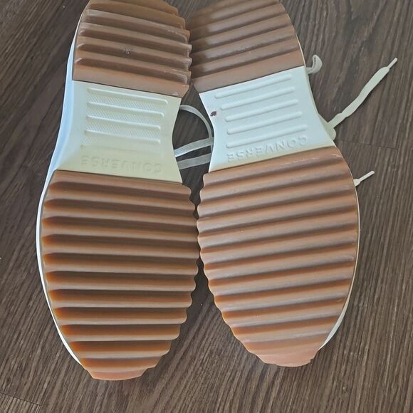 Converse Run Star Hike Platform Canvas Parchment  size 10 men's 11.5 Women - Picture 6 of 11